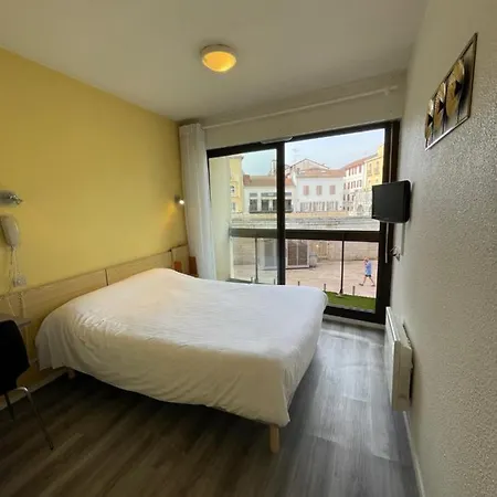 Hotel Bains Sarrailh 2*