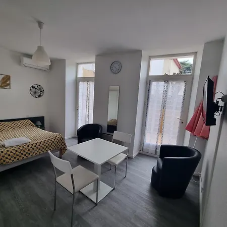 Bains Sarrailh Hotel