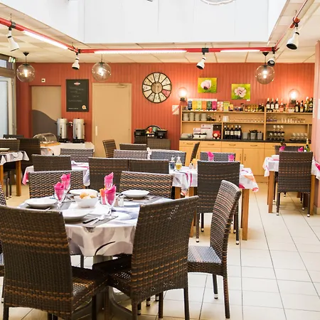 Bains Sarrailh Hotel