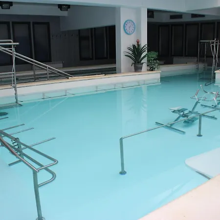 Bains Sarrailh 3*