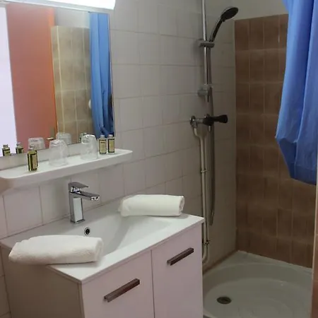 Hotel Bains Sarrailh 2*