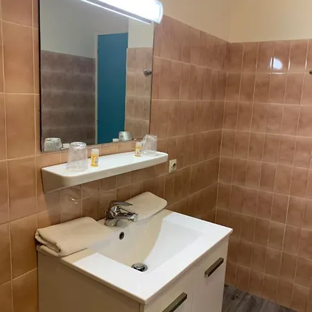 Szálloda Bains Sarrailh Dax