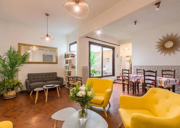 Bains Sarrailh Hotel 2*